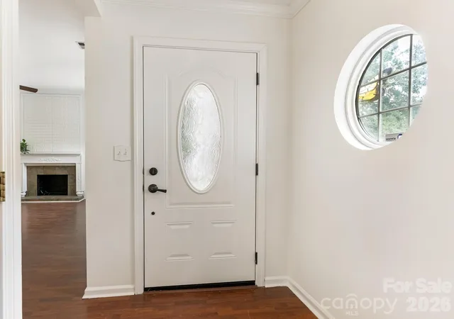 Photo 2 of Single family home for sale at 2940 Hosta Dr, Charlotte, NC 28269 | MLS# 4398413 | Listing updated on 2026-10-05