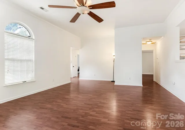 Photo 4 of Single family home for sale at 2940 Hosta Dr, Charlotte, NC 28269 | MLS# 4398413 | Listing updated on 2026-10-05