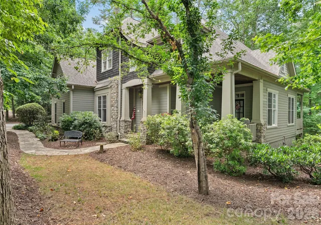 Photo 1 of Single family home for sale at 626 Wickhams Fancy Dr, Biltmore Lake, NC 28715 | MLS# 4398439 | Listing updated on 2026-09-21