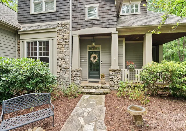 Photo 2 of Single family home for sale at 626 Wickhams Fancy Dr, Biltmore Lake, NC 28715 | MLS# 4398439 | Listing updated on 2026-09-21