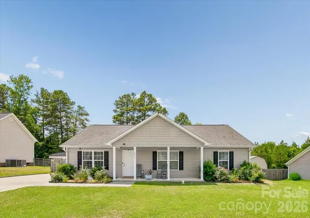 Homes for sale in Lancaster, SC | 5071 Sedgefield Dr, Lancaster, SC 29720 | MLS# 4398451