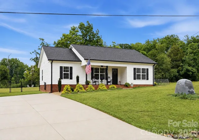 3rd image of 565 Stirewalt Rd, China Grove, NC 28023 | MLS# 4398471