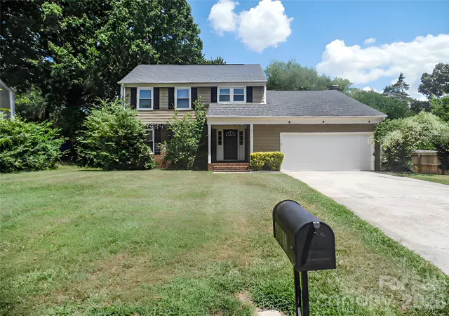 Single family home for sale at 6311 Coach Hl Ln, Charlotte, NC 28212 | MLS# 4398478