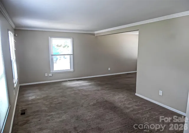 Photo 1 of Single family home for sale at 6311 Coach Hl Ln, Charlotte, NC 28212 | MLS# 4398478 | Listing updated on 2026-09-22