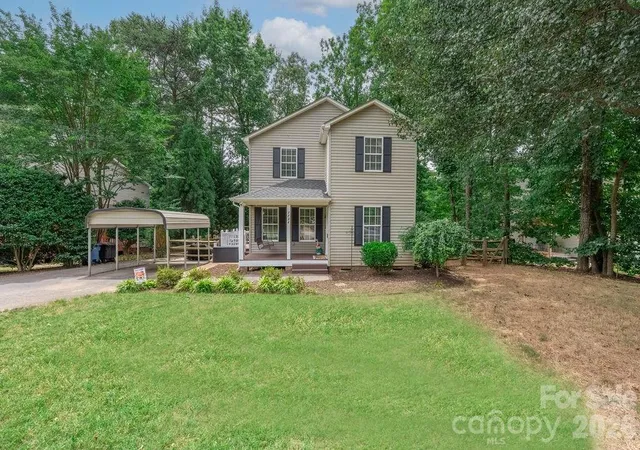 Homes for sale in Denver, NC | 7734 Red Robin Trl, Denver, NC 28037 | MLS# 4398482