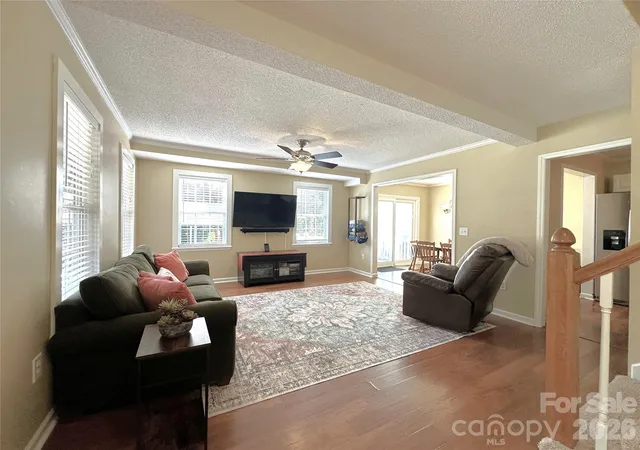 Photo 2 of Single family home for sale at 7734 Red Robin Trl, Denver, NC 28037 | MLS# 4398482 | Listing updated on 2026-08-29