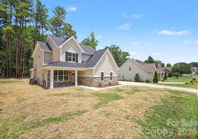 Homes for sale in Locust, NC | 101 Delancy St, Locust, NC 28097 | MLS# 4398518