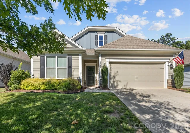 Photo 1 of Sale Pending at 2449 Seagull Dr, Denver, NC 28037 | MLS# 4398532 | Listing updated on 2026-09-13