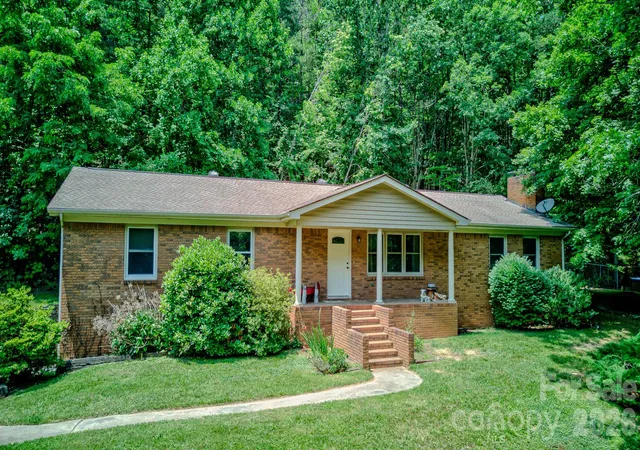 Homes for sale in Leicester, NC | 329 Dix Creek #2 Rd, Leicester, NC 28748 | MLS# 4398549