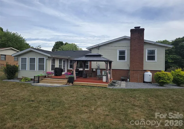 2nd image of 5760 Valley Field Rd, Hickory, NC 28602 | MLS# 4398560