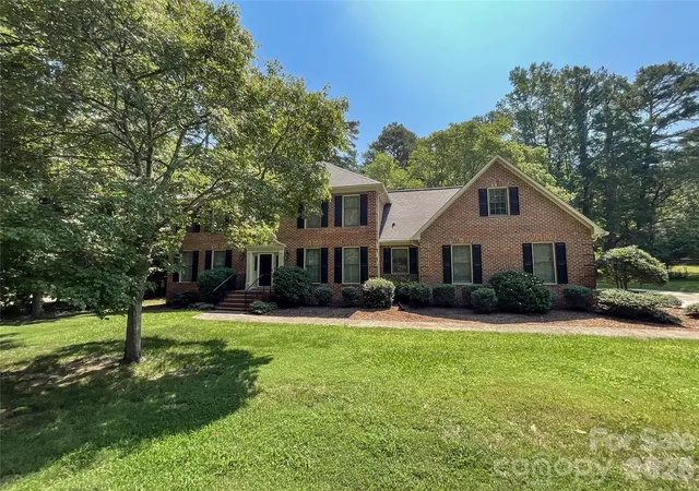2nd image of 7151 Forest Ridge Rd, Weddington, NC 28104 | MLS# 4398565