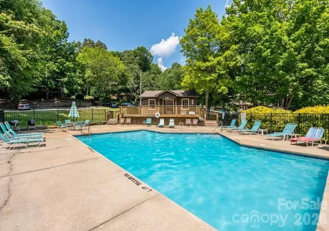 28th image of 3605 Colony Crossing Dr, Charlotte, NC 28226 | MLS# 4398569