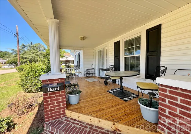 Photo 3 of Single family home for sale at 108 Snipe St, Kannapolis, NC 28081 | MLS# 4398594 | Listing updated on 2026-09-16