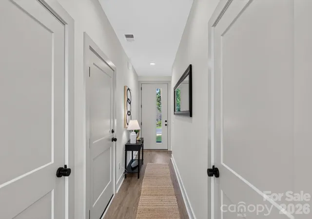 Listing Photo 4 - Condo for sale in building located at 2719 Watson Dr, Charlotte, NC 28208