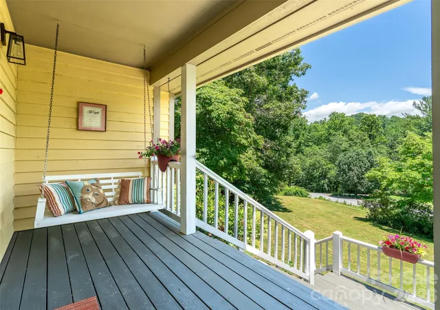 5th image of 22 Meadow Brook Dr, Fletcher, NC 28732 | MLS# 4398596