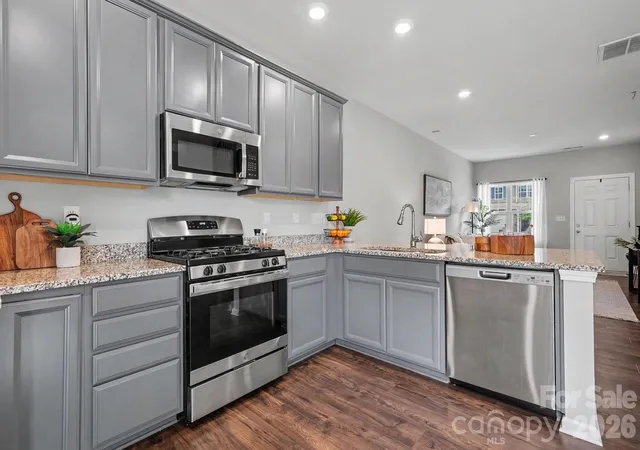 5th image of 6411 Revolutionary Trl, Charlotte, NC 28217 | MLS# 4398604