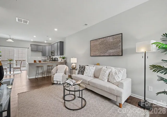 3rd image of 6411 Revolutionary Trl, Charlotte, NC 28217 | MLS# 4398604