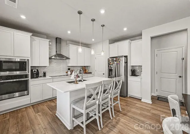 Photo 4 of Single family home for sale at 8230 Franklin Trl St, Charlotte, NC 28227 | MLS# 4398621 | Listing updated on 2026-10-04