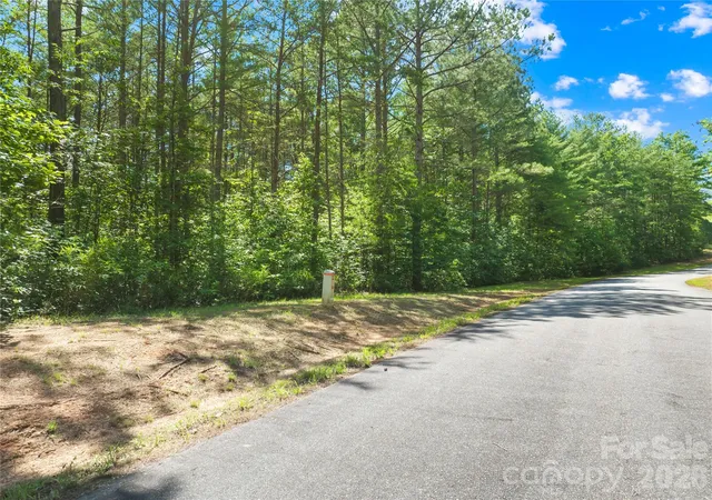 Homes for sale in Collettsville, NC | 6104 Collette Ridge Cir, Collettsville, NC 28611 | MLS# 4398652
