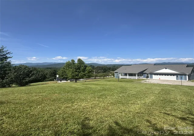 2nd image of 133 Sunset Mountain Trl, Franklin, NC 28734 | MLS# 4398666