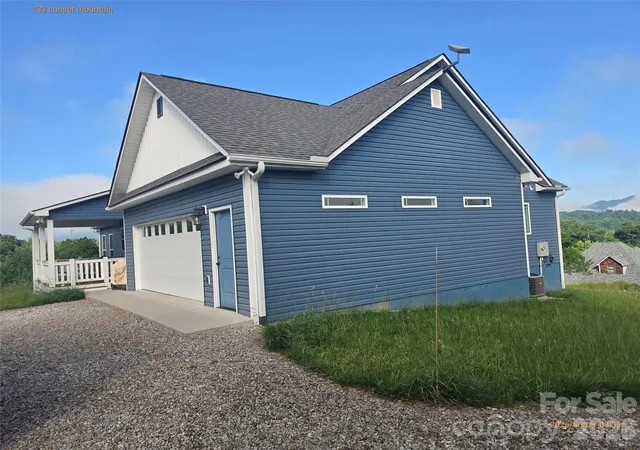 3rd image of 133 Sunset Mountain Trl, Franklin, NC 28734 | MLS# 4398666