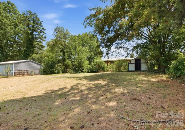 Homes for sale in Salisbury, NC | 1323 Meadowbrook Cir, Salisbury, NC 28144 | MLS# 4398667