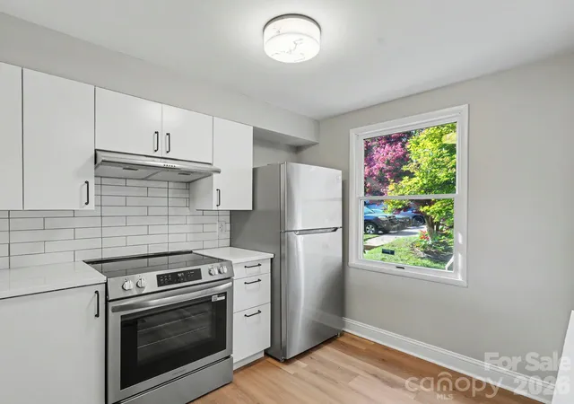 image of 7321 Pebblestone Dr #B, Charlotte, NC 28212 | MLS# 4398675