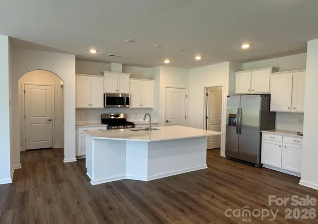 Homes for sale in Belmont, NC | 1302 Swift Ln #100, Belmont, NC 28012 | MLS# 4398702