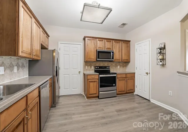 Photo 3 of Condo for sale at 14451 San Paolo Ln, Charlotte, NC 28277 | MLS# 4398732 | Listing updated on 2026-08-19