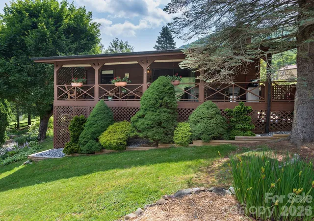 Homes for sale in Maggie Valley, NC | 85 Hillcrest Rd, Maggie Valley, NC 28751 | MLS# 4398750
