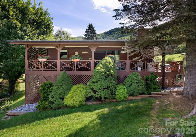 Photo 28 of Single family home for sale at 85 Hillcrest Rd, Maggie Valley, NC 28751 | MLS# 4398750 | Listing updated on 2026-08-31