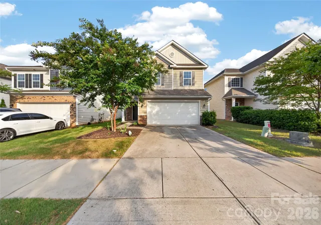 Homes for sale in Fort Mill, SC | 1913 Burning Acres Ct, Fort Mill, SC 29715 | MLS# 4398757