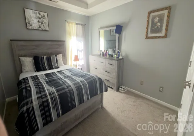 Photo 4 of Single family home for sale at 5227 Eagle Crk Dr, Charlotte, NC 28269 | MLS# 4398762 | Listing updated on 2026-07-28