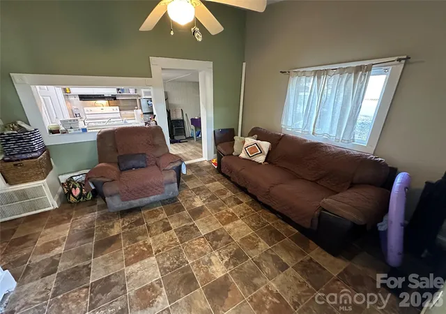 4th image of 162 Clubhouse Dr, New London, NC 28127 | MLS# 4398768