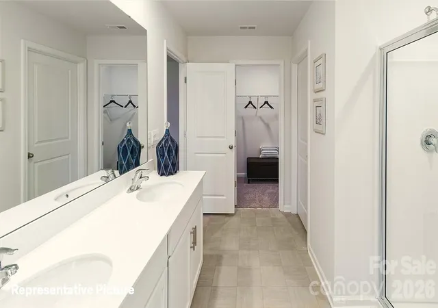 Photo 3 of Single family home for sale at 258 Wellshire St, Mooresville, NC 28115 | MLS# 4398779 | Listing updated on 2026-09-21