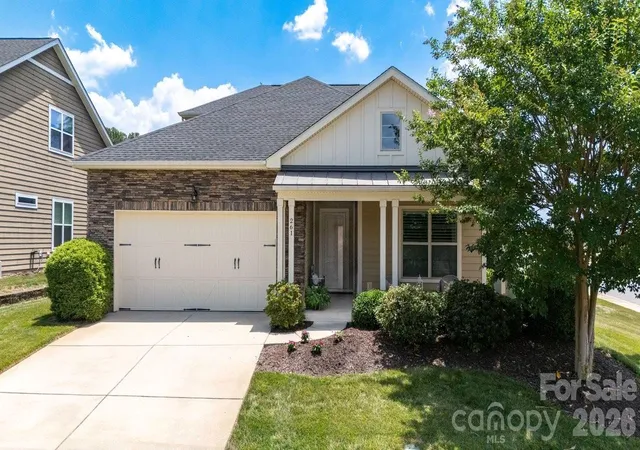 1st image of 261 Stone Mountain Wy, Denver, NC 28037 | MLS# 4398786