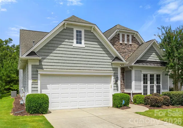 Photo 2 of Single family home for sale at 2096 Kennedy Dr, Fort Mill, SC 29707 | MLS# 4398790 | Listing updated on 2026-08-15