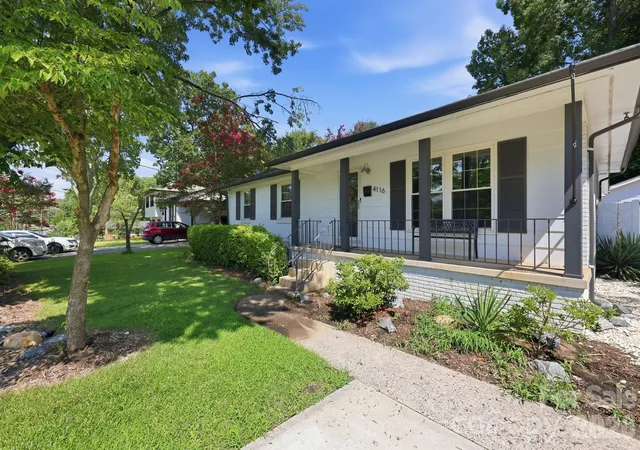Photo 3 of Single family home for sale at 4116 Tipperary Pl, Charlotte, NC 28215 | MLS# 4398793 | Listing updated on 2026-10-02