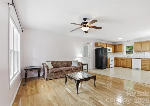 Photo 1 of Single family home for sale at 15 Valley St, Granite Falls, NC 28630 | MLS# 4398811 | Listing updated on 2026-10-14