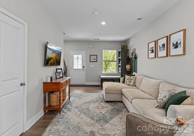 Photo 3 of Single family home for sale at 174 Cherry Birch St, Mooresville, NC 28117 | MLS# 4398817 | Listing updated on 2026-09-17