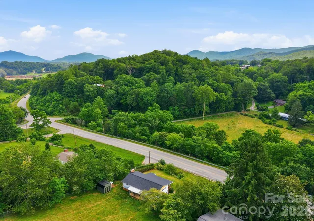 Homes for sale in Canton, NC | 2034 Pisgah Dr, Canton, NC 28716 | MLS# 4398822