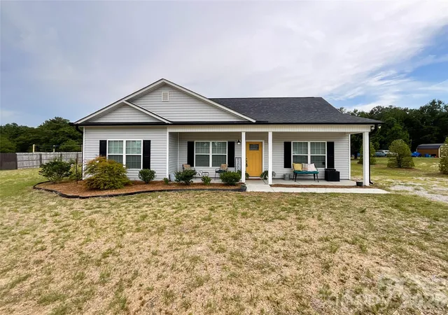 Homes for sale in Pageland, SC | 26169 Hwy 9 Hwy, Pageland, SC 29728 | MLS# 4398836