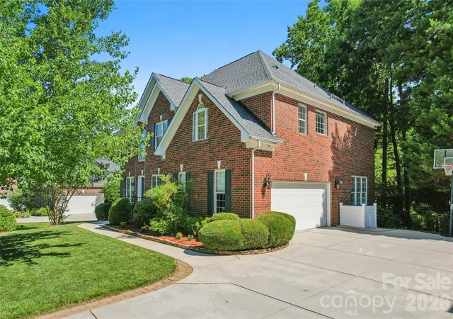Homes for sale in Huntersville, NC | 9727 Devonshire Dr, Huntersville, NC 28078 | MLS# 4398845