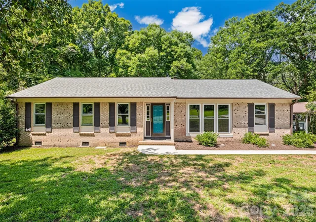 Homes for sale in Rock Hill, SC | 3355 Kingsfield Rd, Rock Hill, SC 29732 | MLS# 4398847