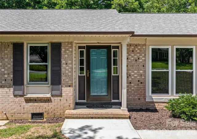 Homes for sale in Rock Hill, SC | 3355 Kingsfield Rd, Rock Hill, SC 29732 | MLS# 4398847
