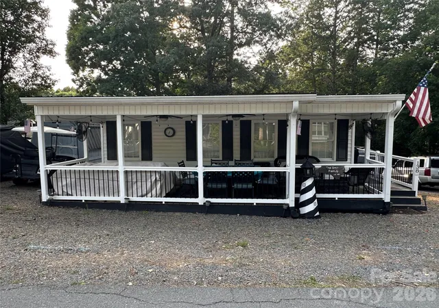 1st image of 138 Marina Dr, New London, NC 28127 | MLS# 4398855