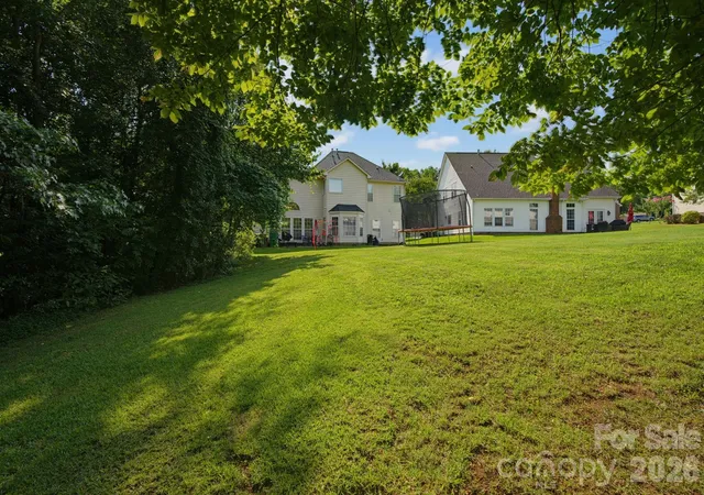 Homes for sale in Charlotte, NC | 12222 Old Timber Rd, Charlotte, NC 28269 | MLS# 4398861
