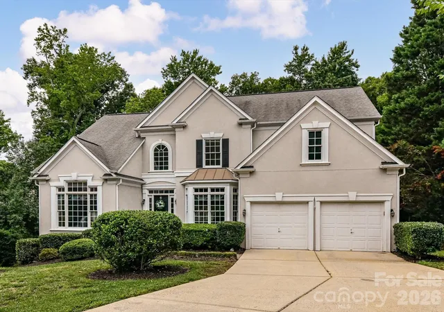 Photo 3 of Single family home for sale at 5707 Durston Ct, Charlotte, NC 28269 | MLS# 4398873 | Listing updated on 2026-08-25