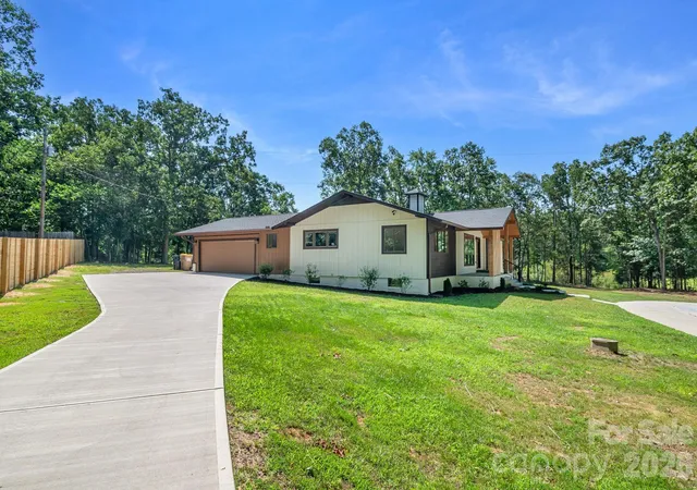 Homes for sale in Matthews, NC | 5033 Waxhaw Indian Trail Rd, Matthews, NC 28104 | MLS# 4398876