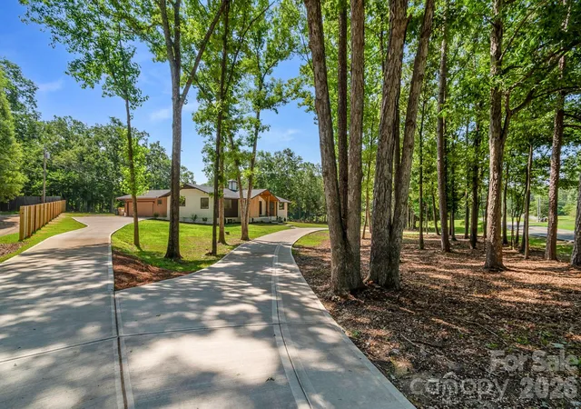 Homes for sale in Matthews, NC | 5033 Waxhaw Indian Trail Rd, Matthews, NC 28104 | MLS# 4398876